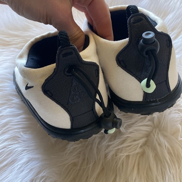 ☀️NIKE ACG Air Moc Summit Moccasin white black 5.5 - Picture 5 of 9